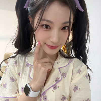 ichillin 金叡妵 yeju