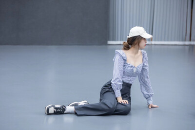 虞书欣
#虞书欣你好星期六# 彩排也玩的很认真的@虞书欣Esther ，今晚会带来什么惊喜呢？20:10 锁定《你好星期六》吧