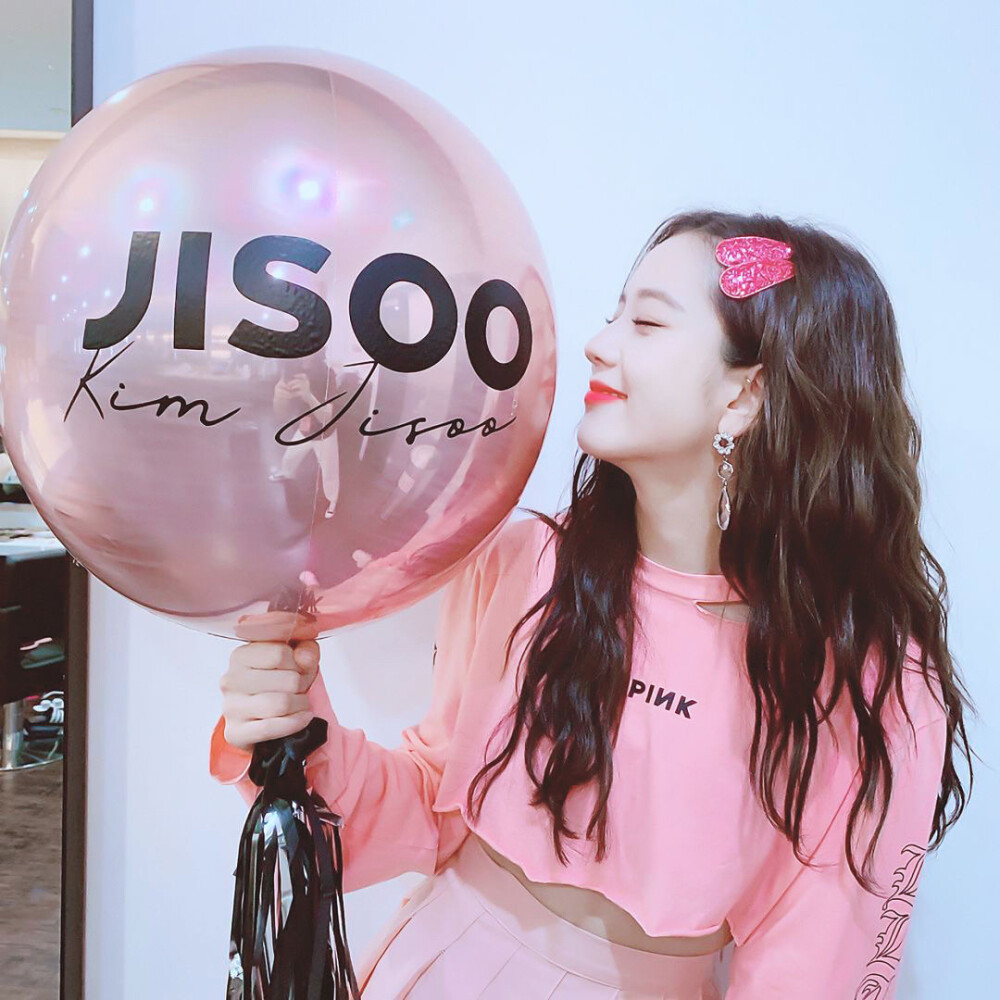 jisoo 葉舒華頭像