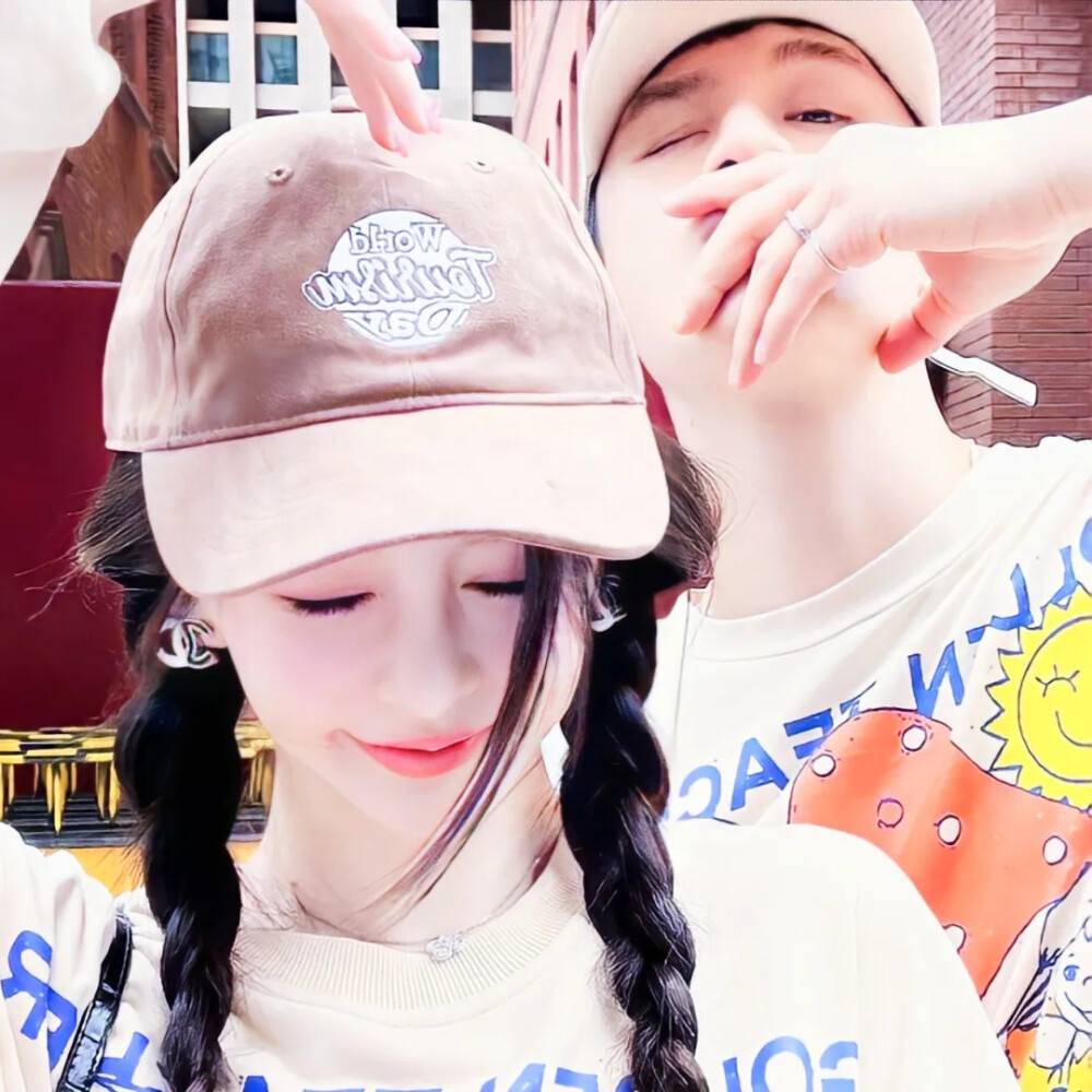 情侣头像赞评论更多