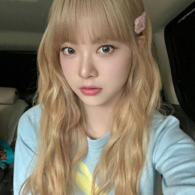 洪恩採
Haneul
Belle