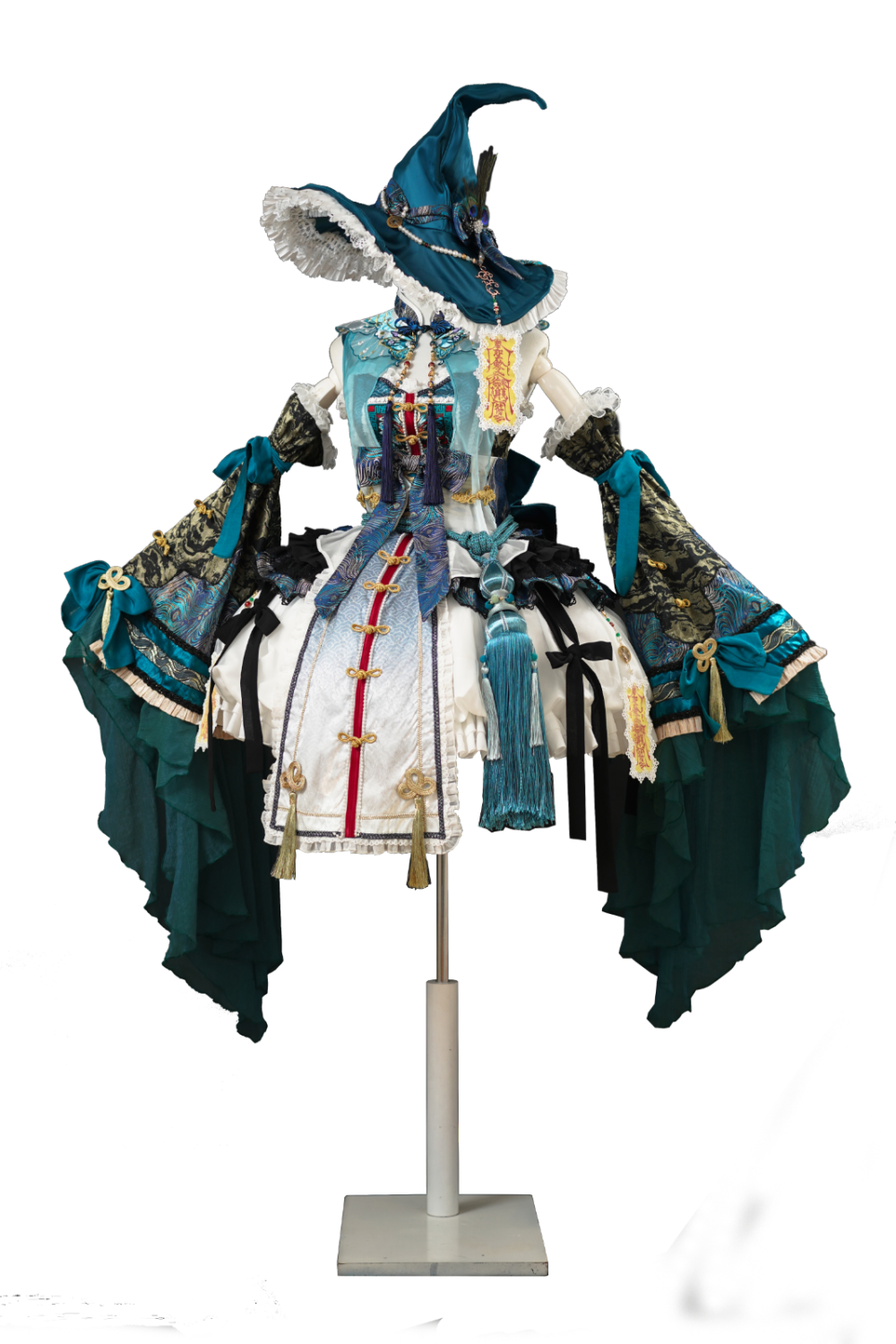 嫉妒魔女来啦，前50还送定制耳夹，该说不说我冲到了前50！！
指路:猫科小甜饼
#lo#lolita#lo安利