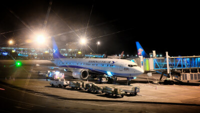 夜摄——厦门航空波音737MAX8