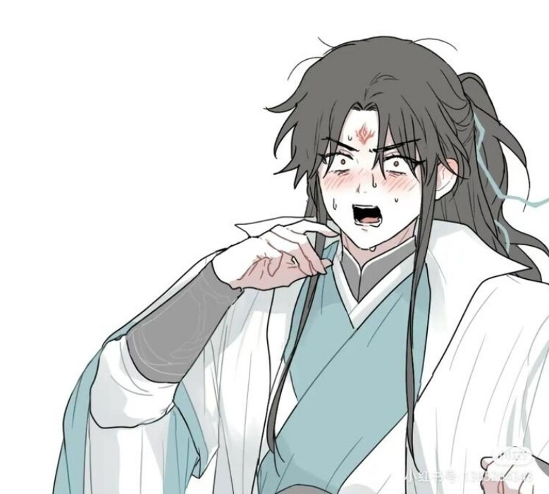 冰妹：师尊看我看我，我和你穿一样颜色
的衣服了
秋：..
冰妹：师尊～
秋：那我画和你一样的 魔印总好了吧