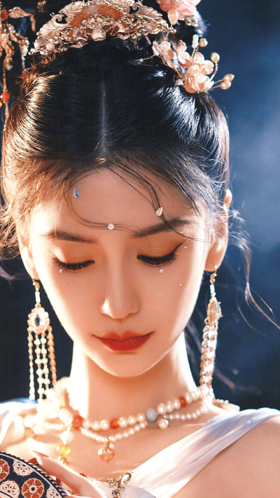 起猛了！看见敦煌女神了