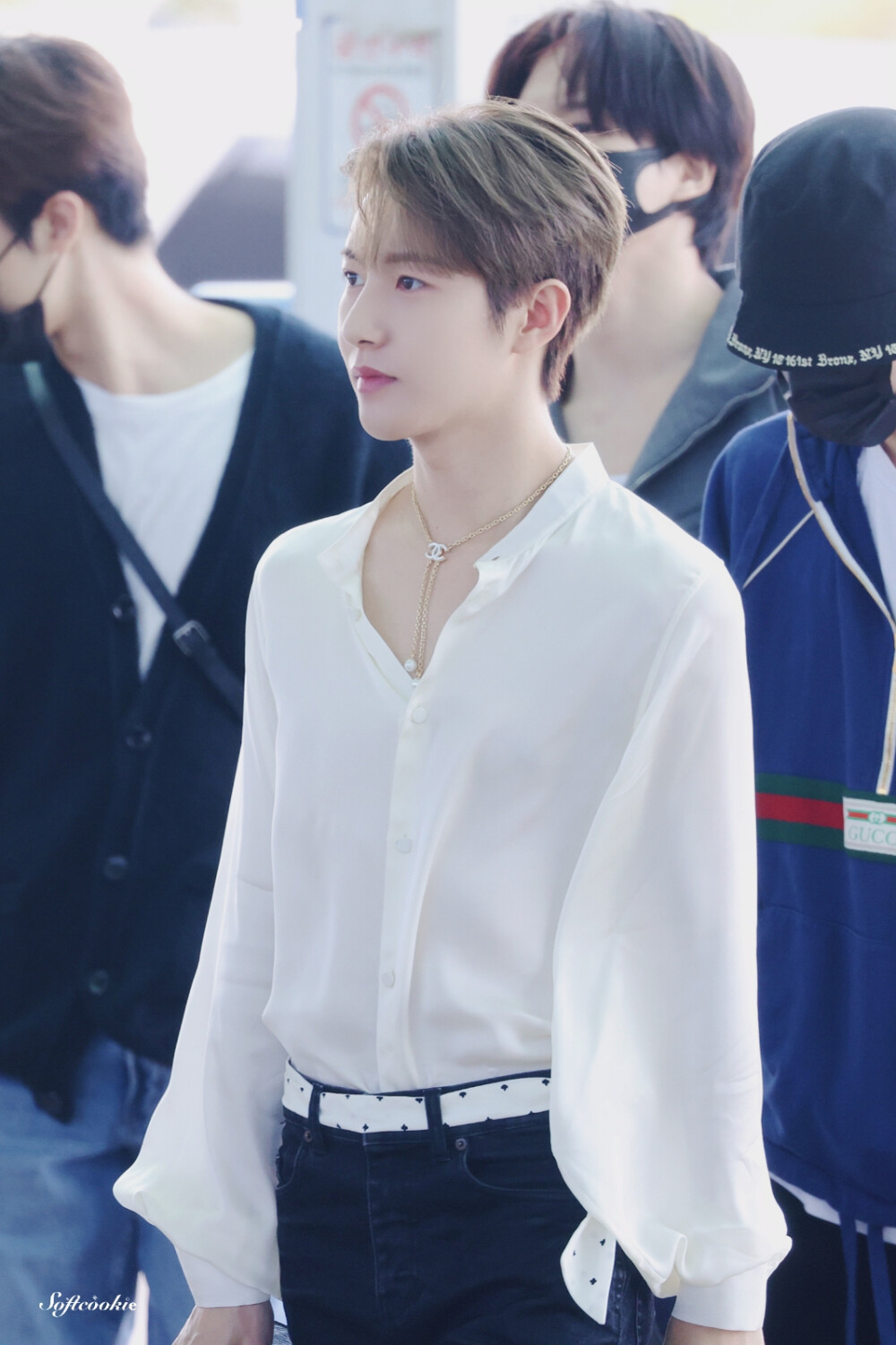 黄仁俊 饭拍高清