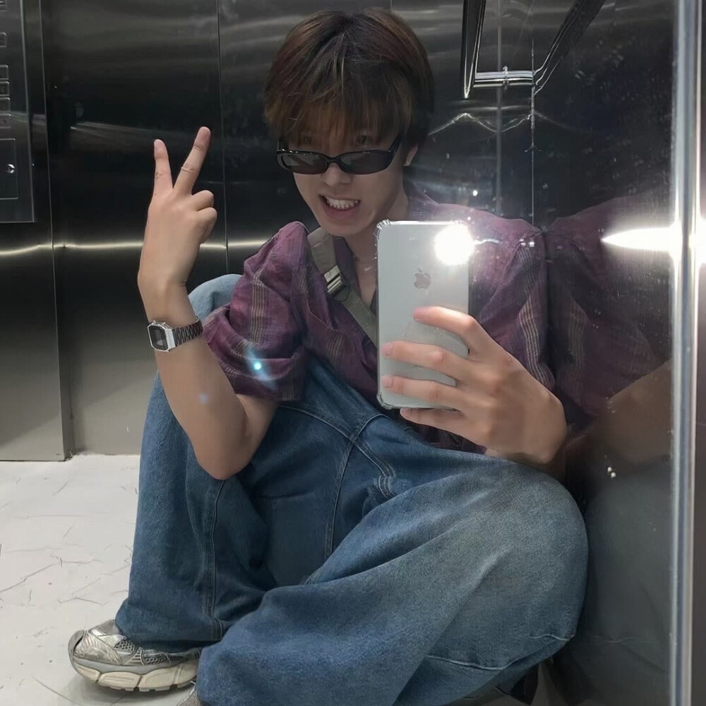 真人男生头像 ｜ 高清男头 ｜ 素质拿图