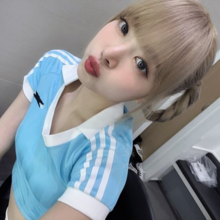 裴秀珉
洪恩採
崔智元