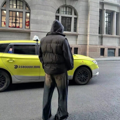 真人男生头像 ｜ 高清男头 ｜ 素质拿图