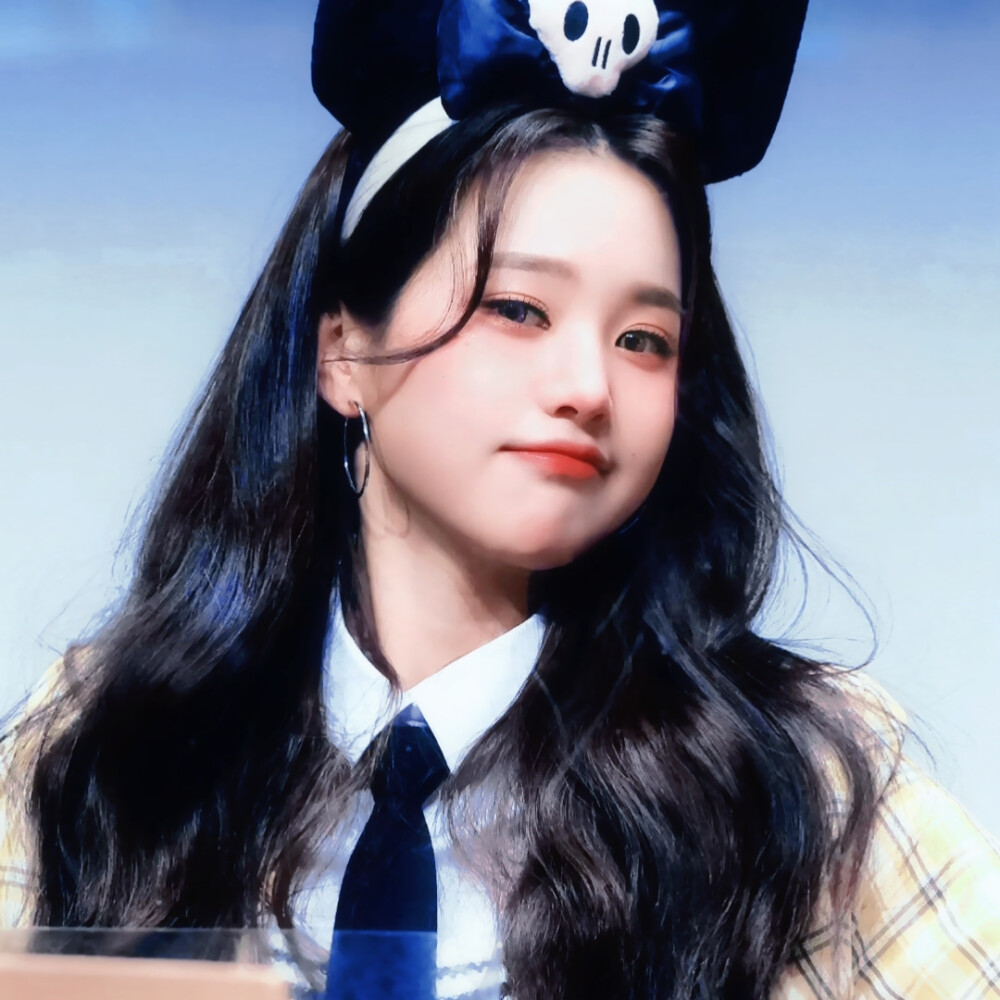 张元英 * 我可是恶魔大小姐！！
©️izone_and_one 白菜