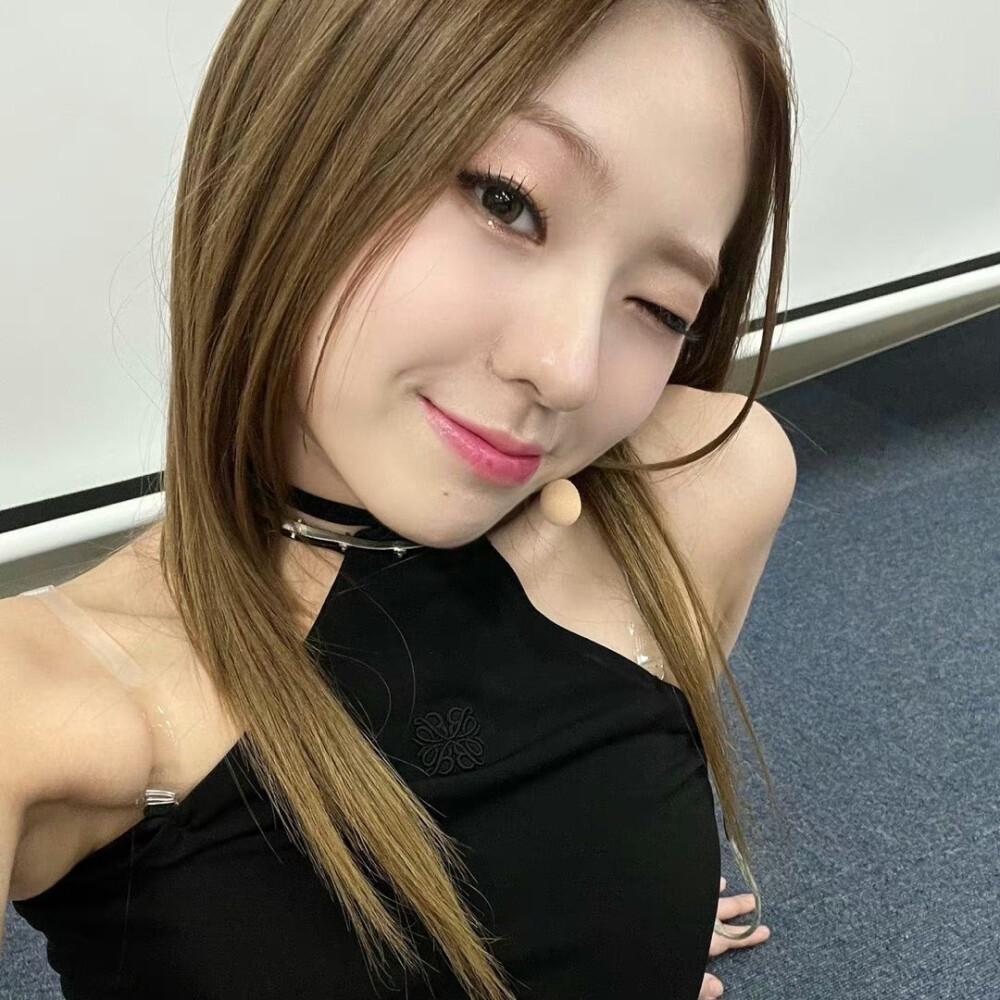 黄礼志朴綵璘
Giselle