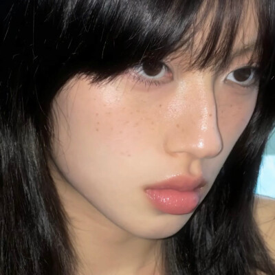 快手id：ouo49652736