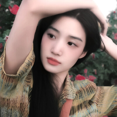 ：想见你在晴天在雨天在每一秒之间。