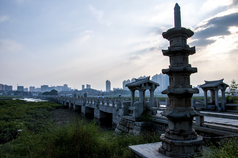 闽 泉州 万安桥石塔