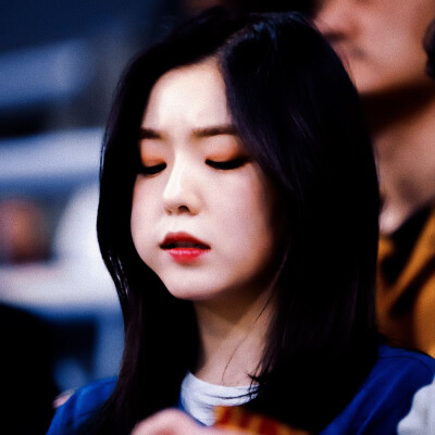 我不曾渴望的蓝色大海…
To my Dear Irene