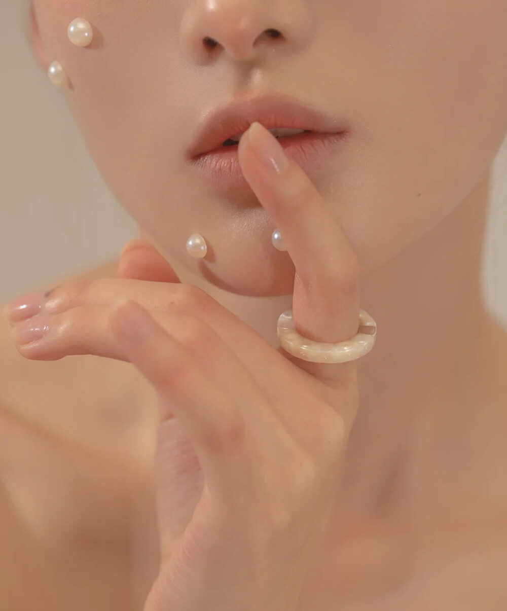 琴诗酒伴皆抛我