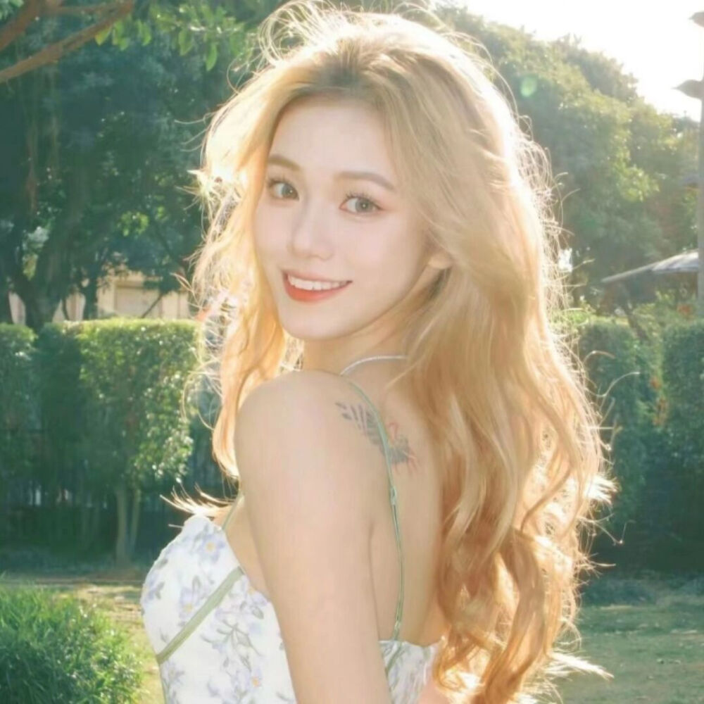 女头