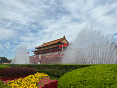 我爱beijingtiananmen
越走近越宏伟