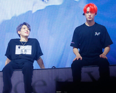 全圆佑 金珉奎 珉佑 面镜