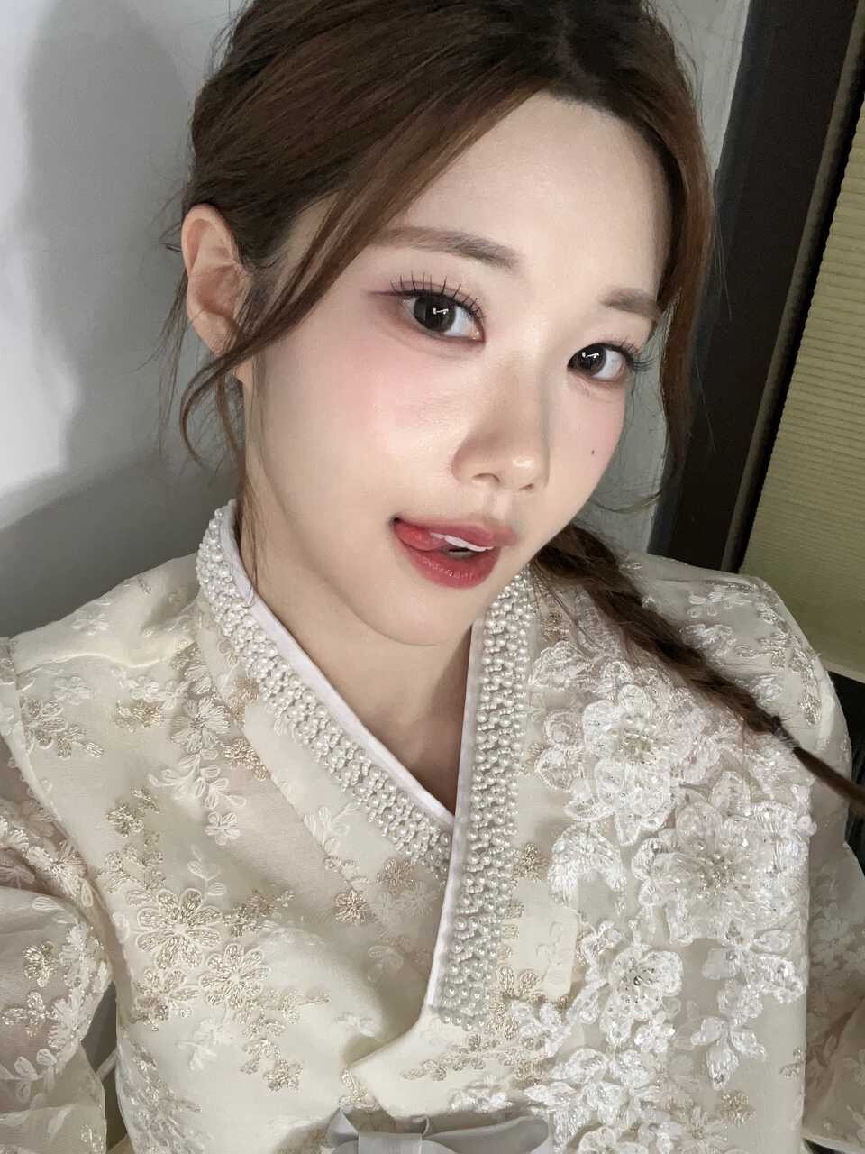 class:y 尹棌圆chaewon