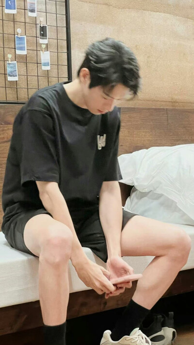 魏大勋/孟宴臣