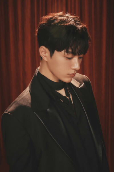 金明洙 L