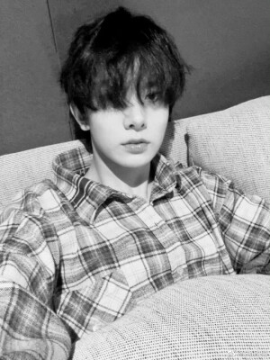 是帅哥美女们呀