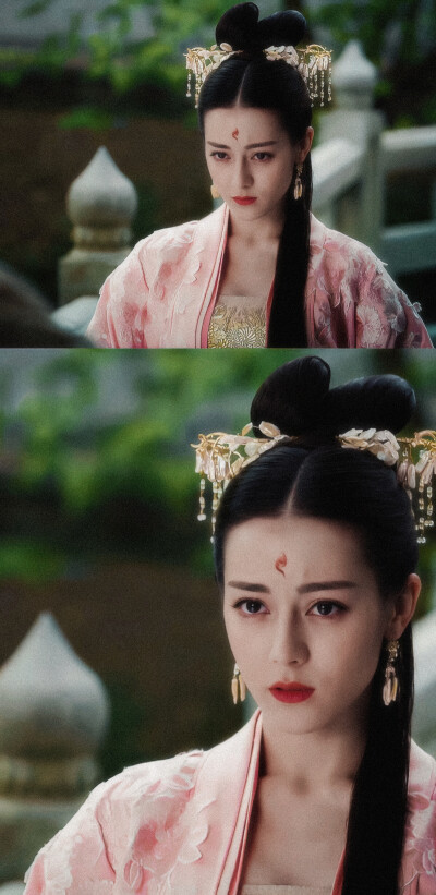 迪丽热巴 十里桃花/白凤九
cr:千椿渡
