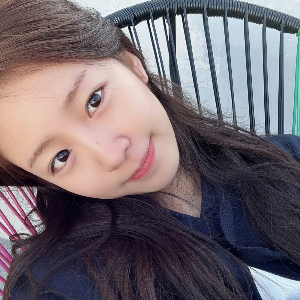 宇妍
裴真率
孔裕彬
郑智赟