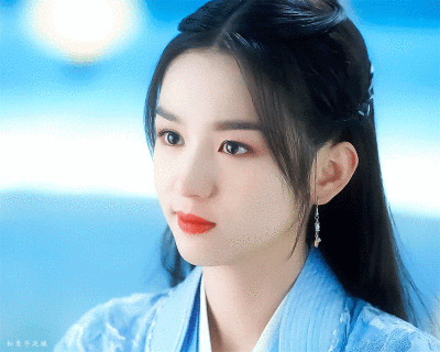 周也 | 雁回
cr:松栗芋泥酿