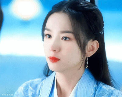 周也 | 雁回
cr:松栗芋泥酿