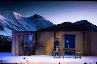 鸡西艺术发展中心演出现代京剧《红灯记》 李奶奶、鸠山