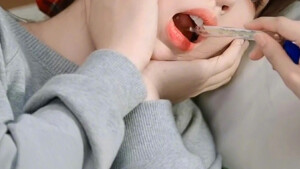 ≮咸鸡蛋炒鸡蛋.加盐≯