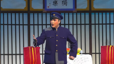 鸡西艺术发展中心演出现代京剧《红灯记》李玉和、李铁梅