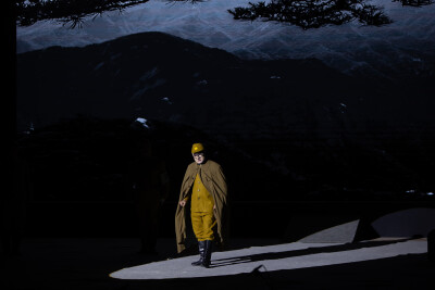 鸡西艺术发展中心演出现代京剧《红灯记》 李奶奶、鸠山