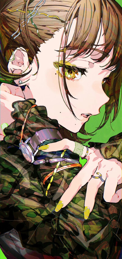 mika pikazo