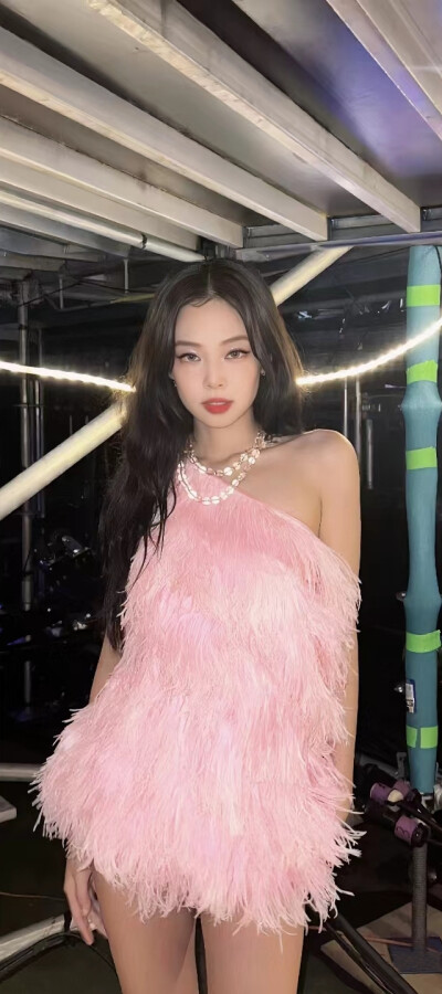 Jennie壁纸