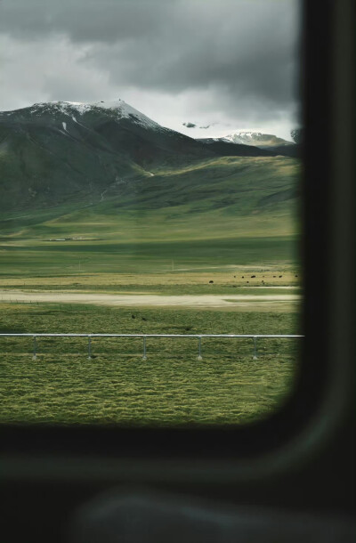 旅行丨归家丨一瞥窗外风景