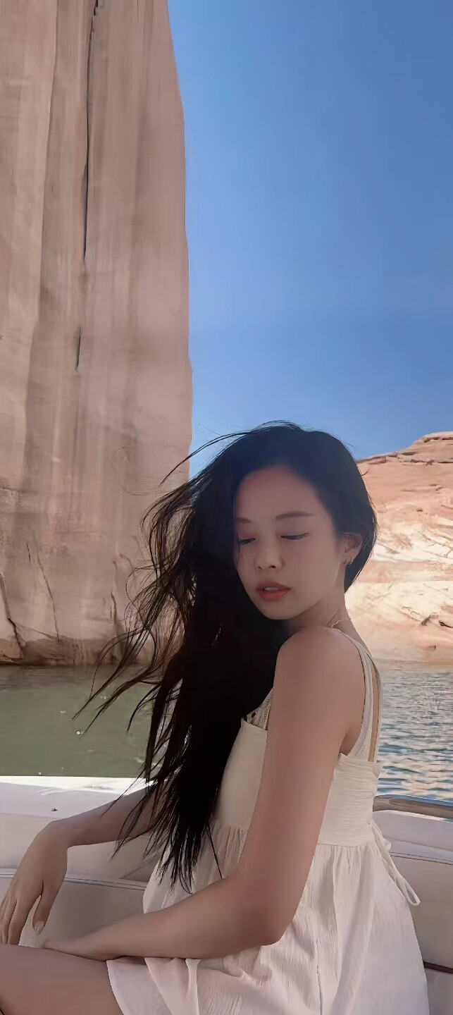 Jennie壁纸