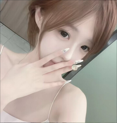 女生头像
拿图请点赞，谢谢 (•ө•)♡