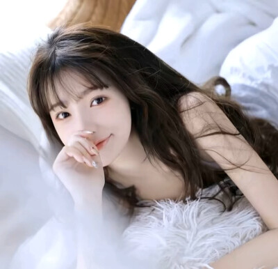 女生头像
拿图请点赞，谢谢 (•ө•)♡