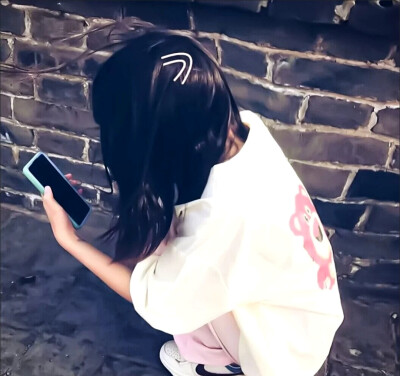 女生头像
拿图请点赞，谢谢 (•ө•)♡