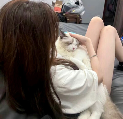 女生头像
拿图请点赞，谢谢 (•ө•)♡