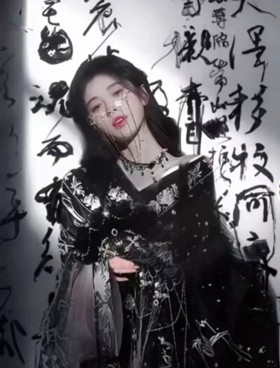 鞠婧祎古风壁纸