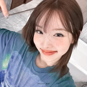 ·海边雨伞 ‖ 今日贩卖机

·自修/禁二改/抱图dd

·二传注明:匿名鳁鲸 ​