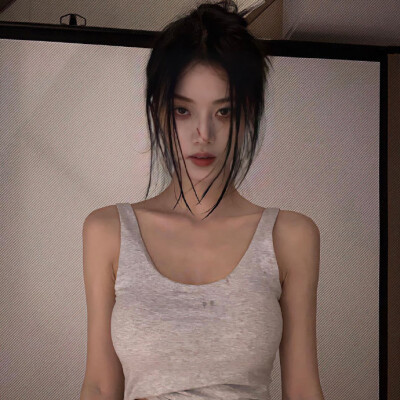 女头