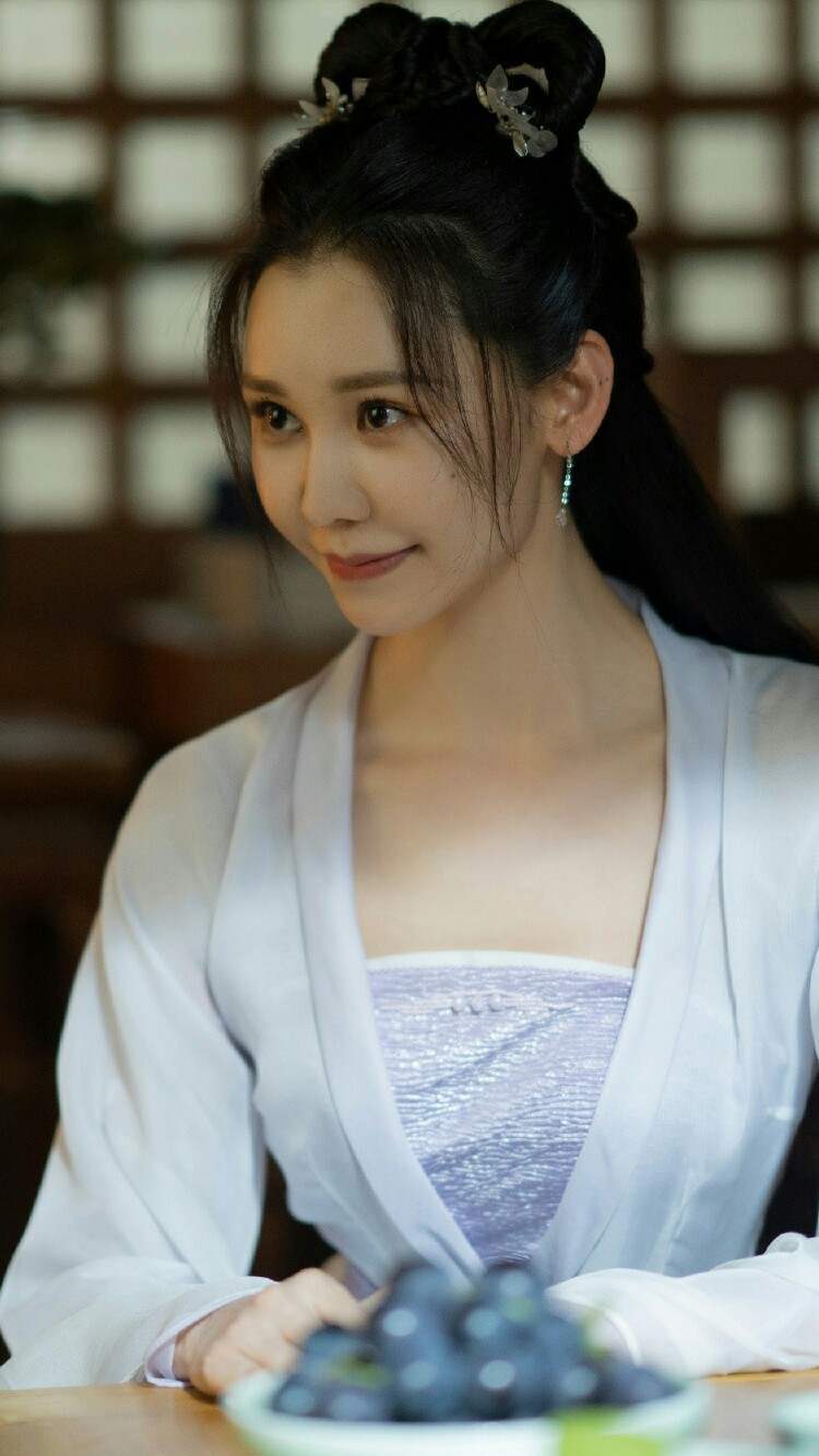 春闺梦里人千怜雪阿丽亚