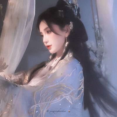 “沧海客归珠有泪，章台人去骨遗香。”