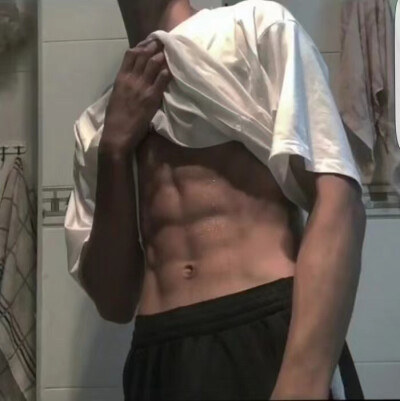 真是干了一件蠢事
