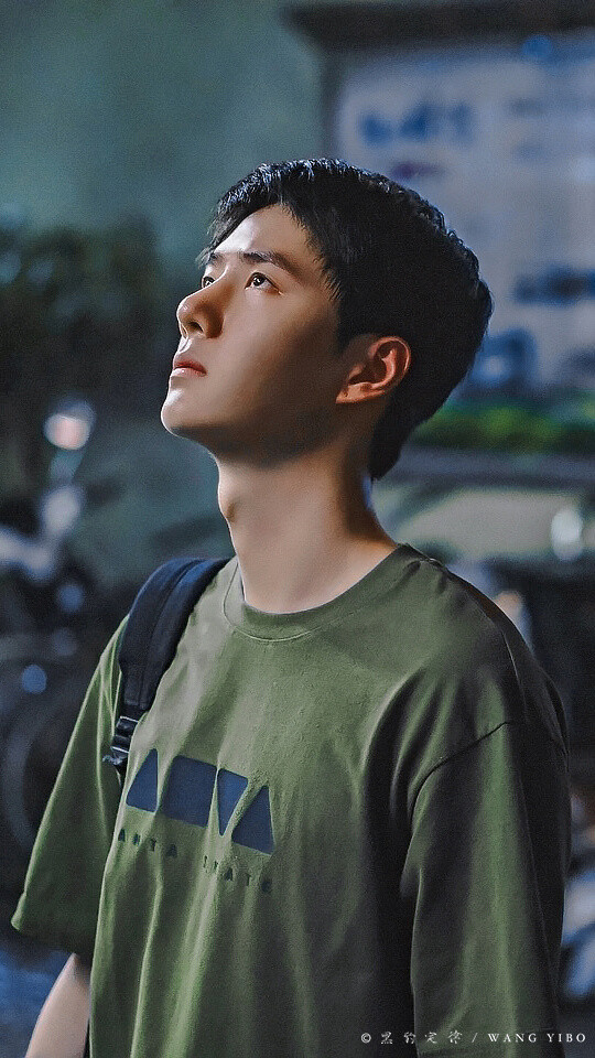 电影《热烈》✨烁宝✨ cr:logo